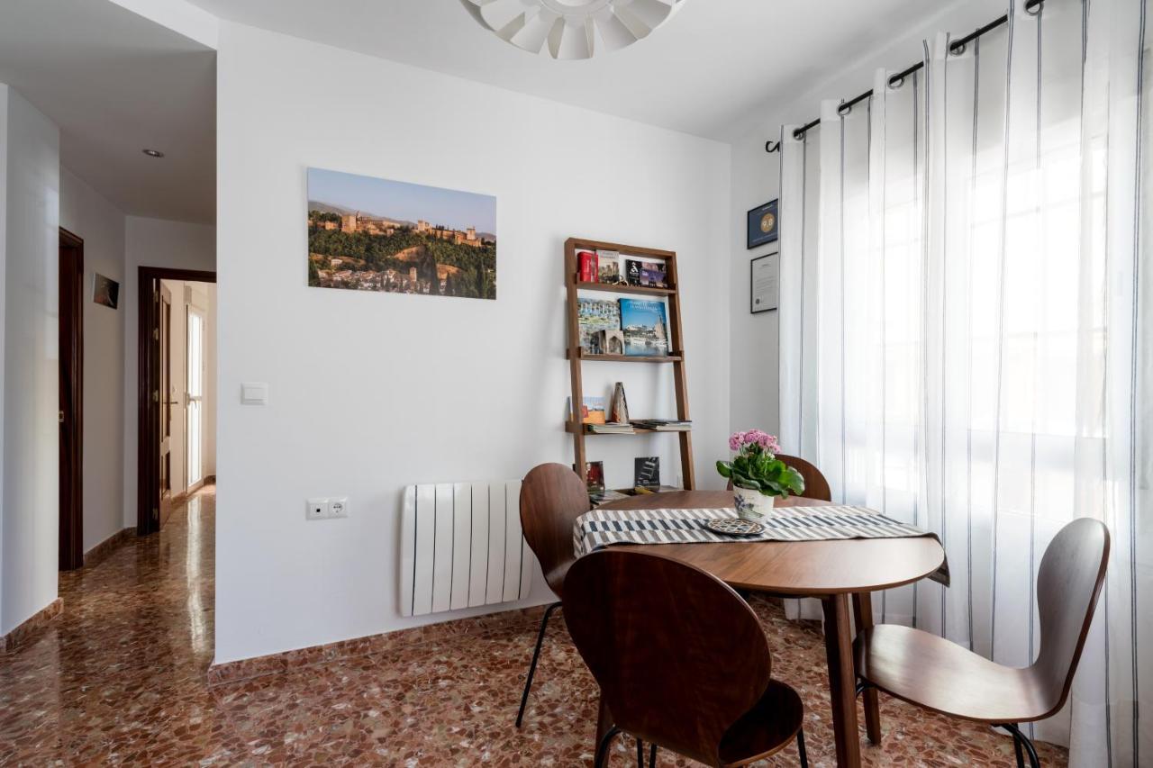 Ferienwohnung Anna - Triana Sevilla Exterior foto